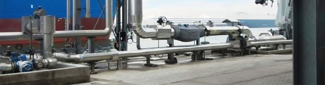 Sistemas de descarga para buques cisterna, refinerías y terminales de oil&gas