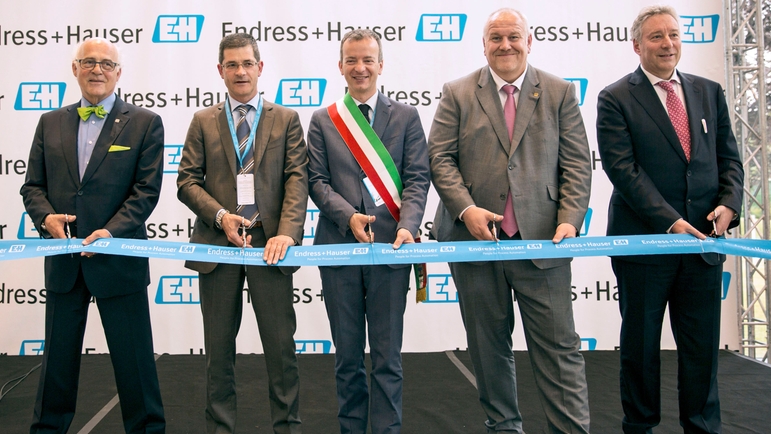 Inauguration of the new facilities of Endress+Hauser Italy.