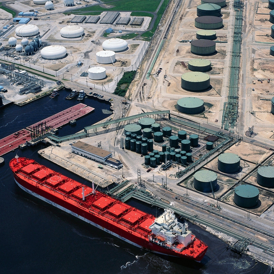 Almacenamiento y distribución en la industria del Oil & Gas