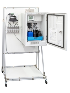 Liquiline SystemCA80SI: versión de 6 canales para la toma de muestras de todos los puntos de proceso necesarios