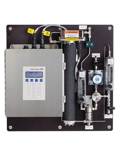 Imagen del analizador de gases monocanal de H2O o CO2 SS2000, montaje en panel, vista frontal